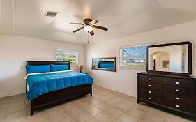 New! Dock Canal Family Home W/Pool & Gulf Access!